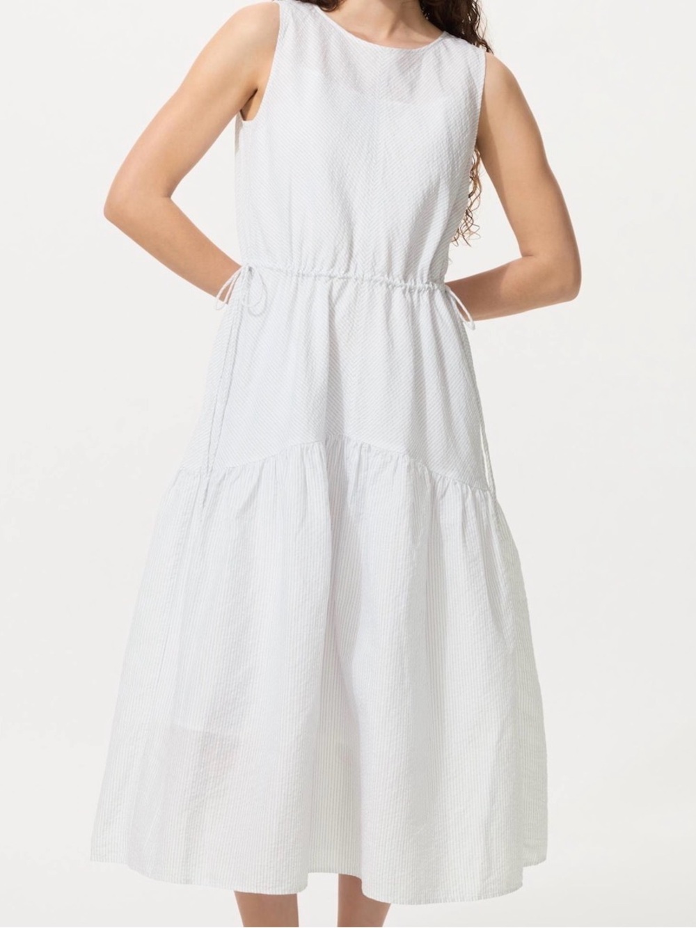 Uniqlo Linen Blend Tiered Dress